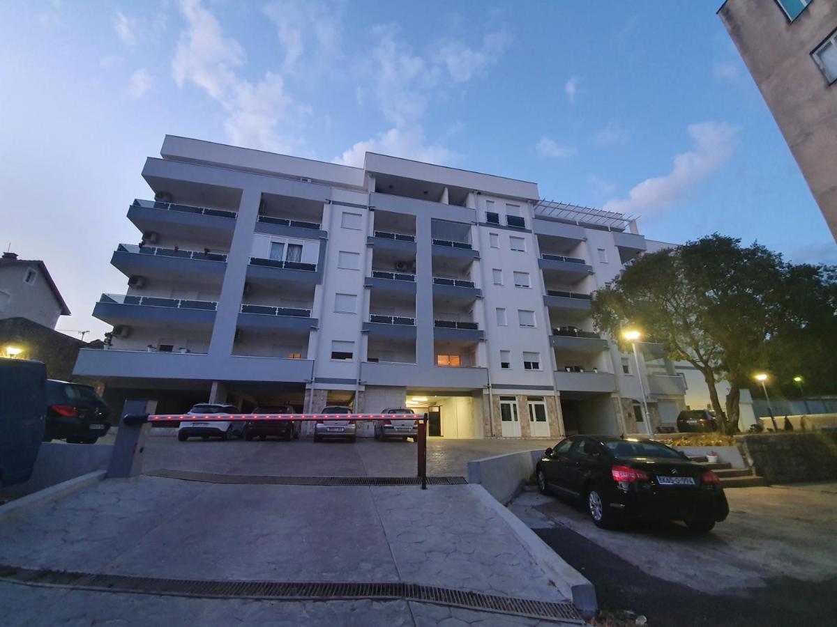 Prestige Appartement Trebinje Buitenkant foto