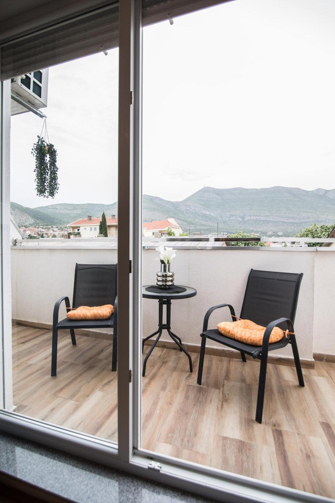 Prestige Appartement Trebinje Buitenkant foto